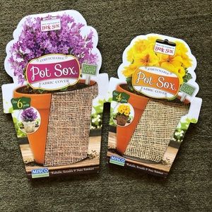 Set of 2 Pot Sox stretchable fabric cover for plants